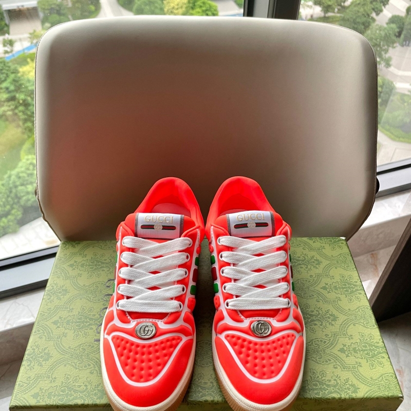 G*u*i casual shoes